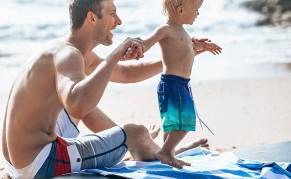 Sand-free beach towel