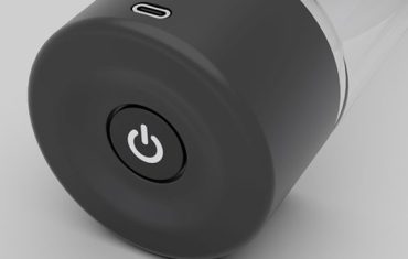 Self-cleaning baby bottle using ultraviolet light wave technology launches